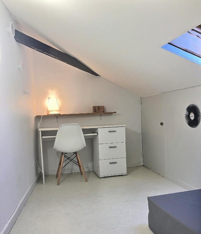Duplex En Hypercentre Apartment Montauban Exterior photo
