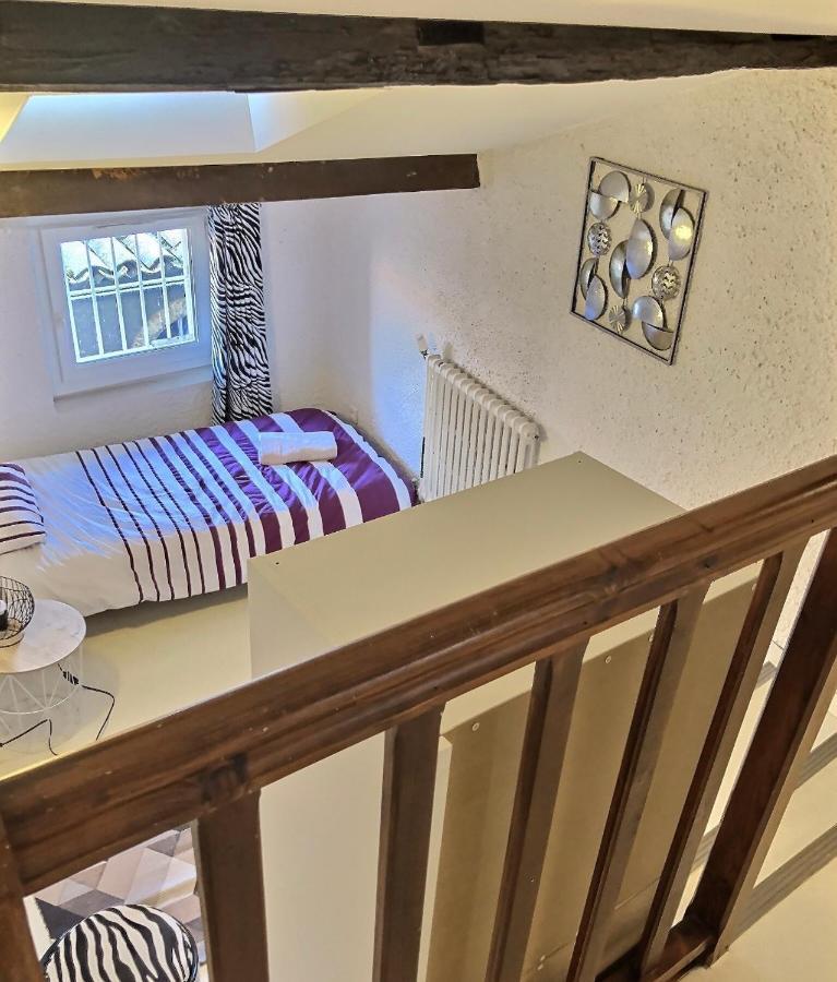 Duplex En Hypercentre Apartment Montauban Exterior photo