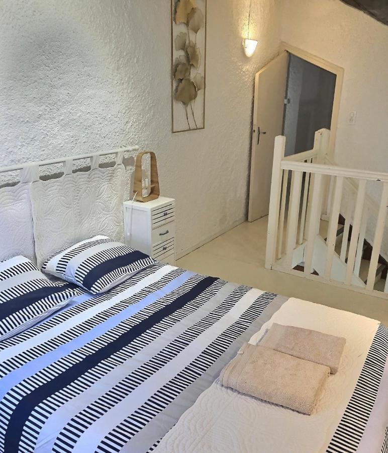 Duplex En Hypercentre Apartment Montauban Exterior photo