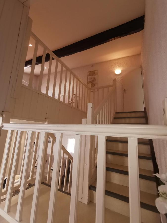 Duplex En Hypercentre Apartment Montauban Exterior photo